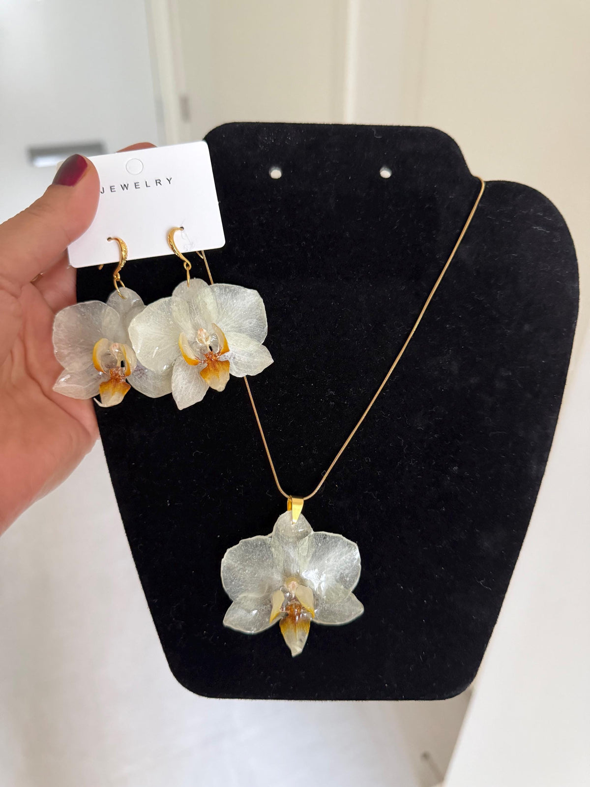 Real Orchid Necklace – Handmade Resin Botanical Jewellery, Stainless Steel Chain