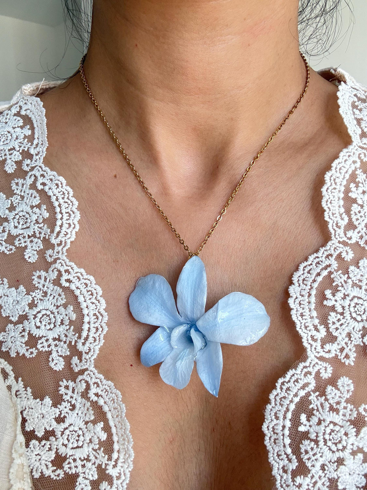Real Orchid Necklace – Lightweight Handmade Flower Pendant with Stainless Steel Chain