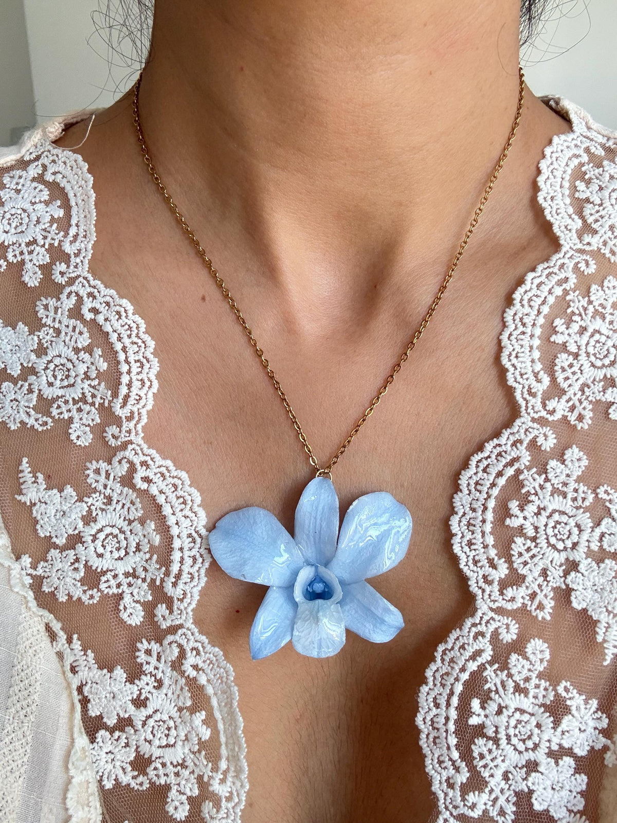 Real Orchid Necklace – Lightweight Handmade Flower Pendant with Stainless Steel Chain